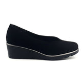 Dchicas Black Wedge Shoe